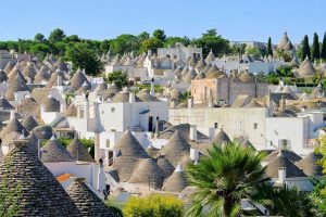 alberobello in valle d'itria 1-min