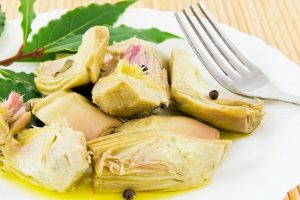 carciofini sott'olio small artichokes in oil-min